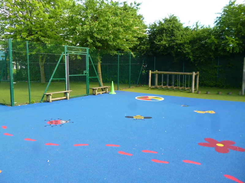 School Tour - image 13