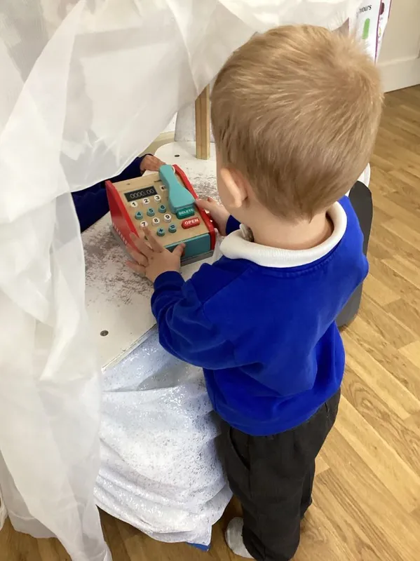 Gallery - created at 2024-07-04 16:23:33 - image 3