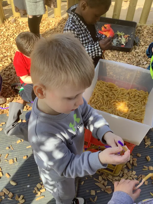 Gallery - created at 2025-04-04 15:02:06 - image 54