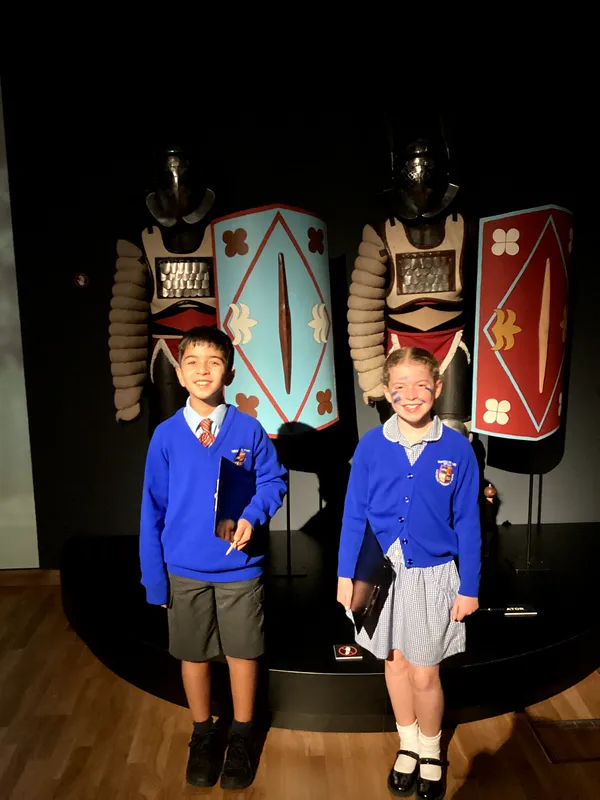 Year 4 Gallery - image 19