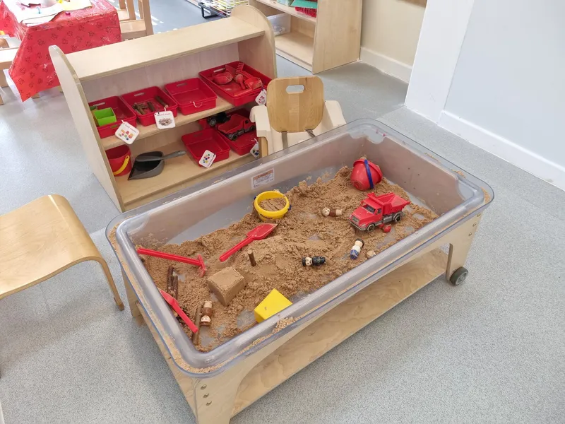 Sunshine Room - image 3