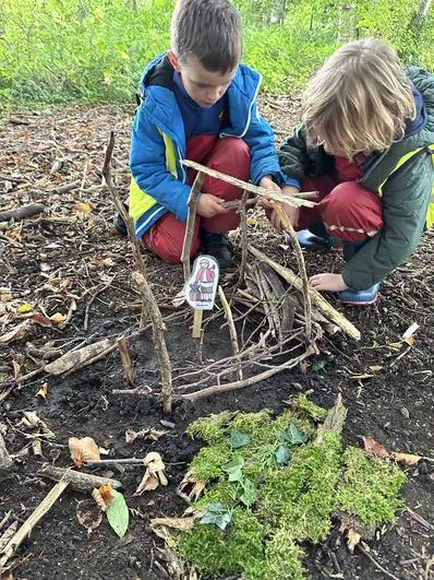 Autumn 2022 - October 12th - Acorns - Building Houses (wattle and daub) for 17th Century Characters to Re-enact the Great Fire of London - image 2 Autumn 2022 - October 12th - Acorns - Building Houses (wattle and daub) for 17th Century Characters to Re-enact the Great Fire of London - image 2