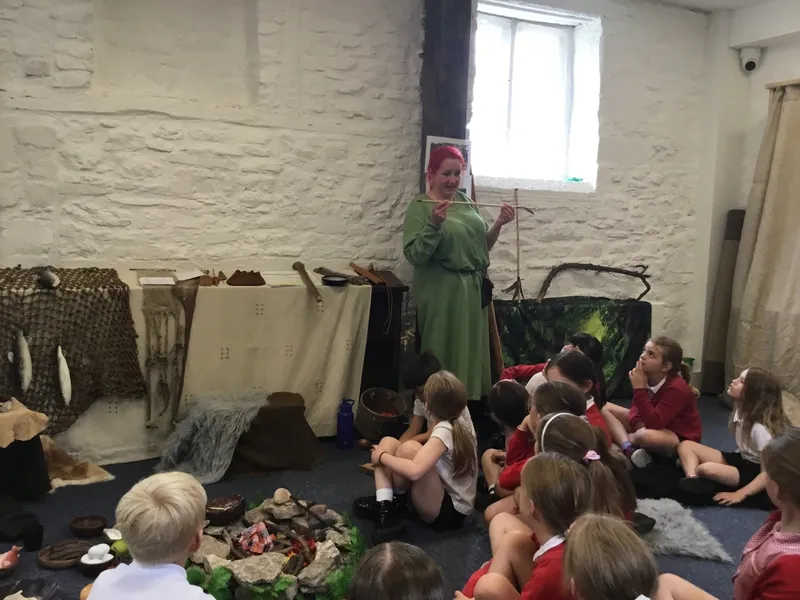 Year 3 - MK Discovery Centre - image 2