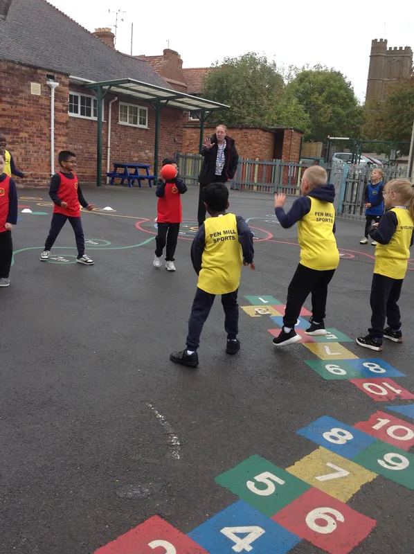 Gallery - created at 2025-10-16 09:47:03 - image 2