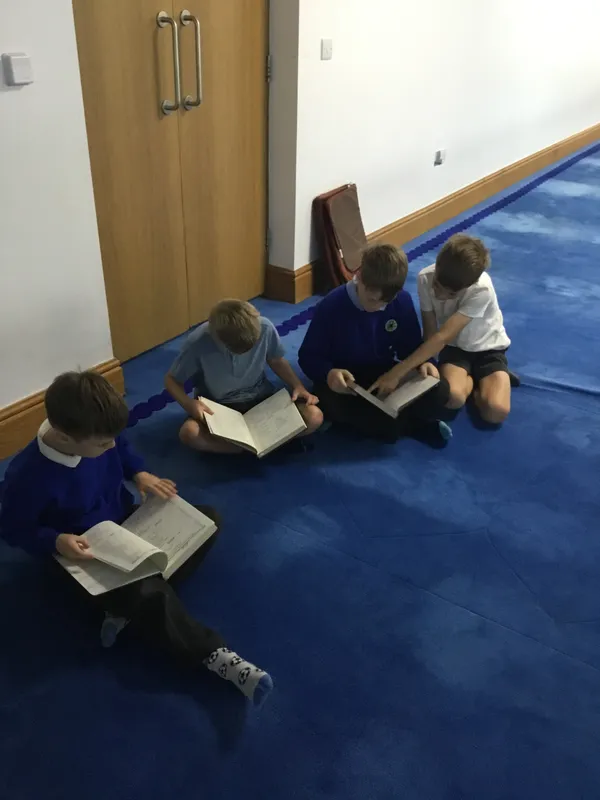 Key stage 2 Mosque visit - image 52