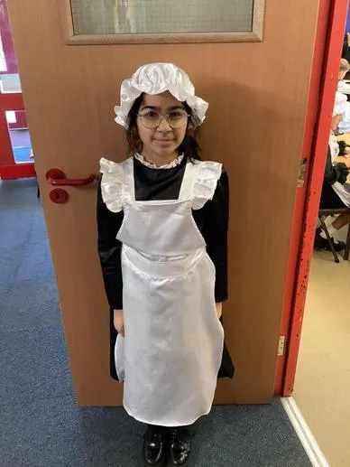 Y5 - Victorian Day - image 9