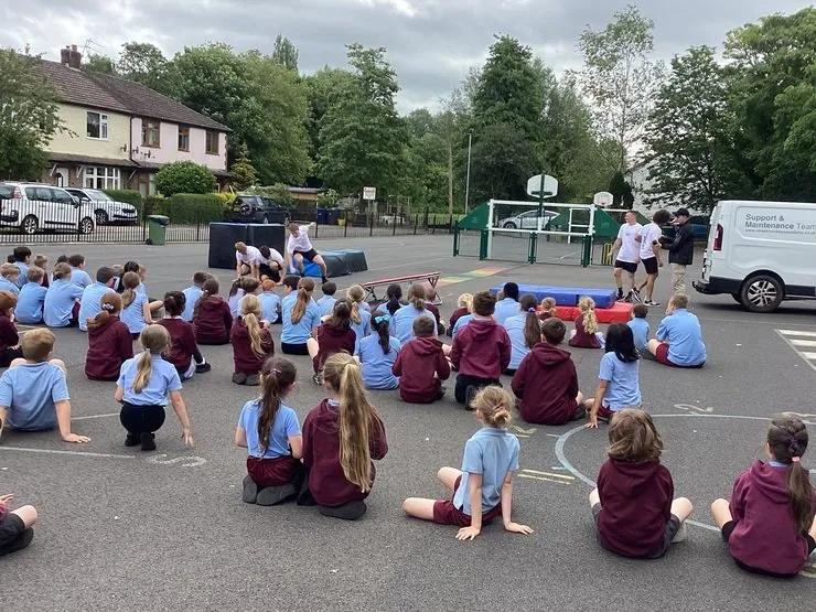 Street Monkeys' Performance - image 10