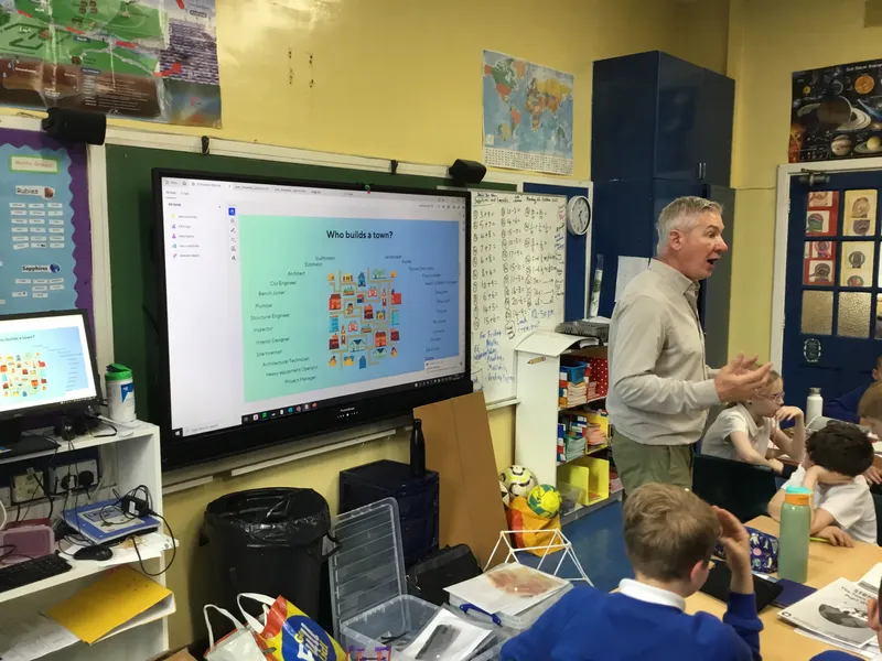 Gallery - created at 2025-10-31 10:58:26 - image 2