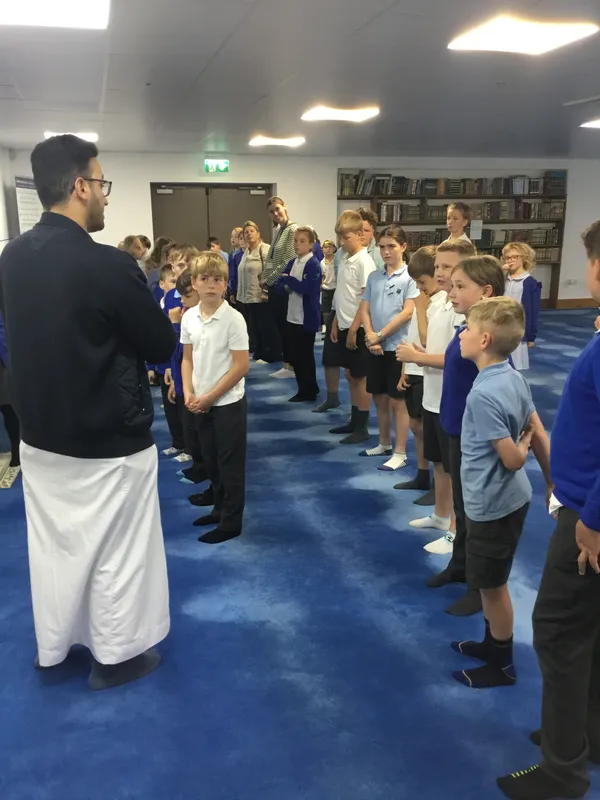 Key stage 2 Mosque visit - image 34