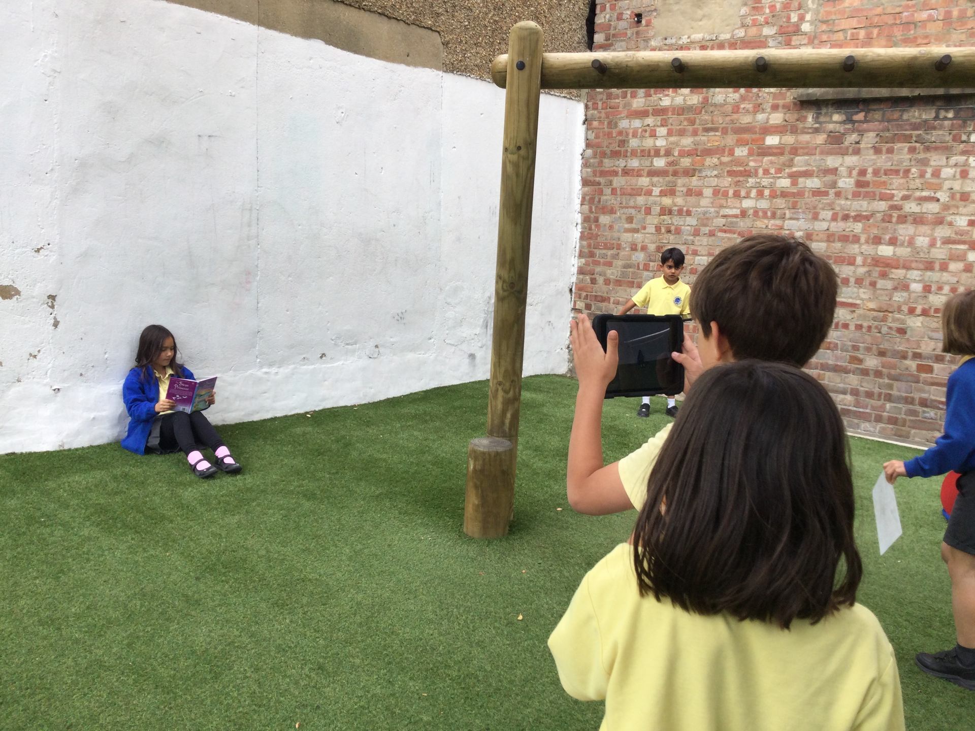 Year 3 become Digital Artists!