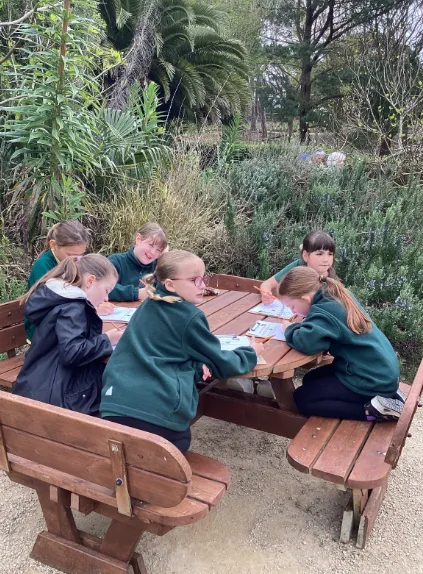 LKS2 Botanical Gardens Trip - image 25