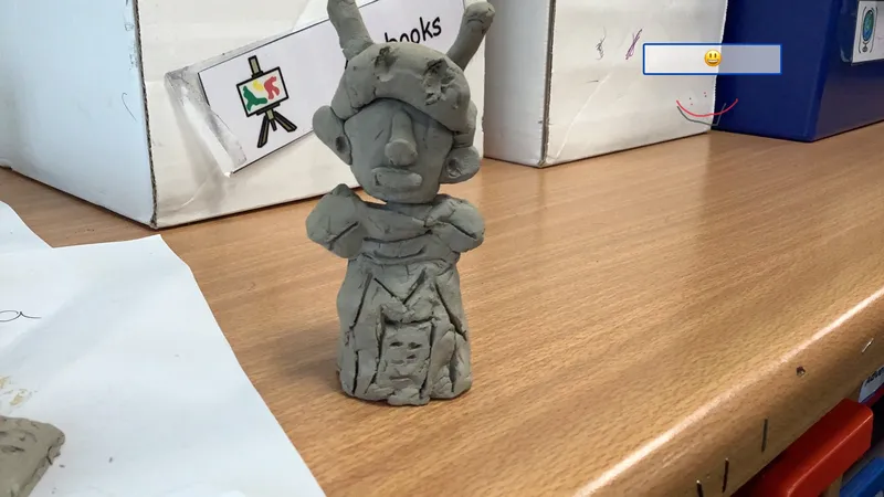 Simone Leigh inspired clay scupltures - image 7 Simone Leigh inspired clay scupltures - image 7