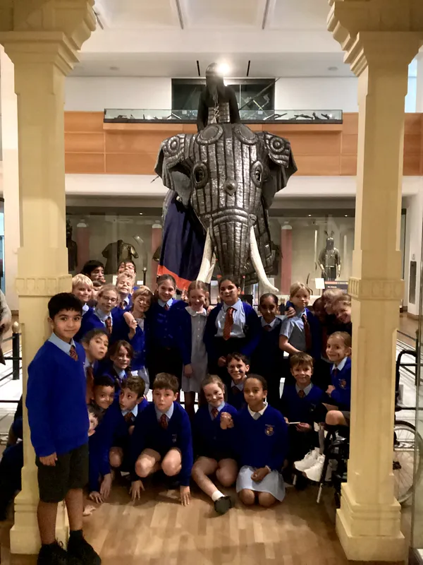 Year 4 Gallery - image 20