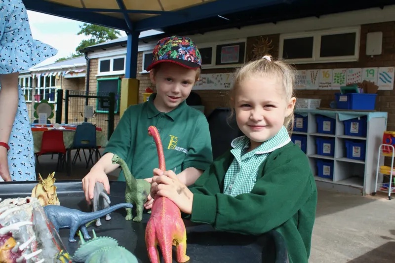 Reception - Photo Gallery - image 1 Reception - Photo Gallery - image 1