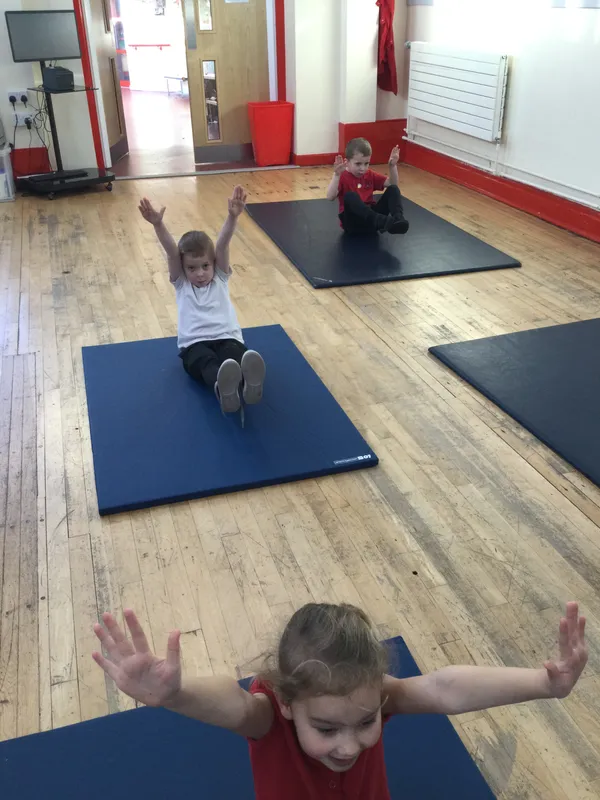 Y1 PE - image 12 Y1 PE - image 12