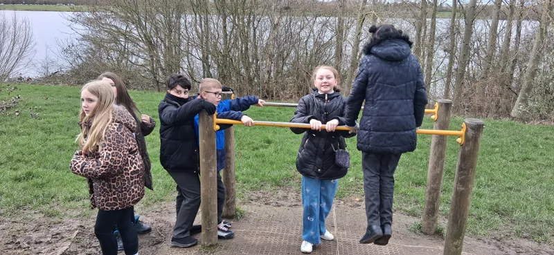 Y6 Lent walk 26 - image 10