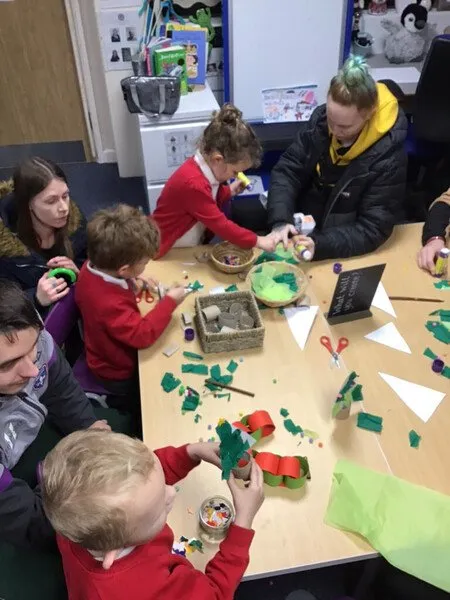 Reception - Christmas craft afternoon! - image 11