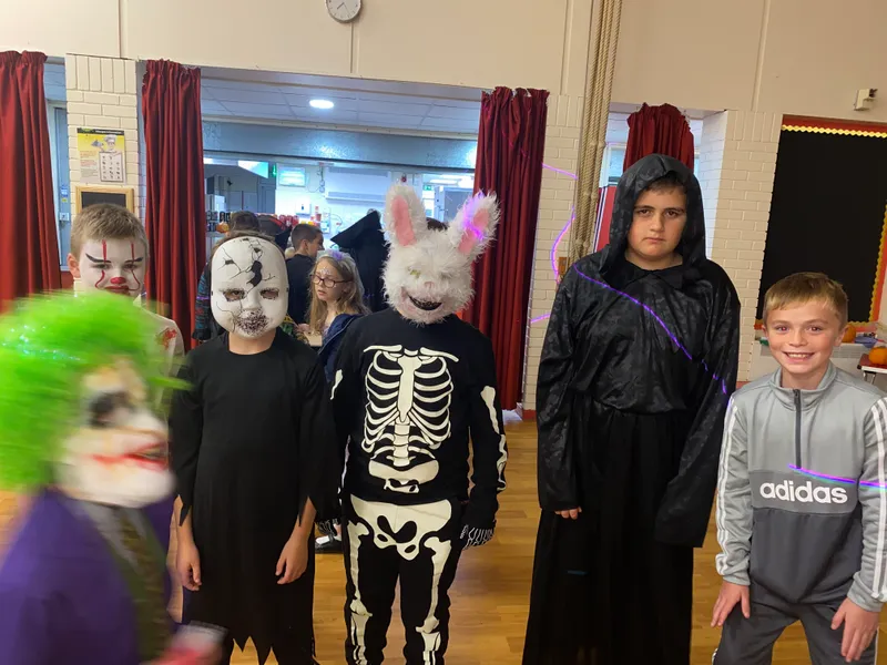 Gallery - image 11