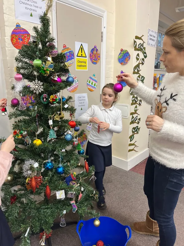 Gallery - created at 2023-12-28 10:33:06 - image 2