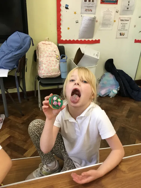 Baking Club - Decorating Biscuits - image 9 Baking Club - Decorating Biscuits - image 9