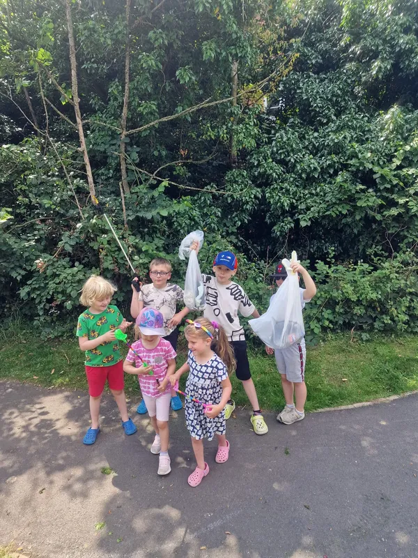 Litter Picking - image 9