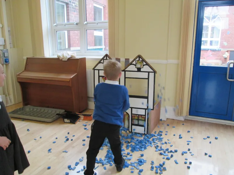 Y2 Great Fire of London Workshop - image 23