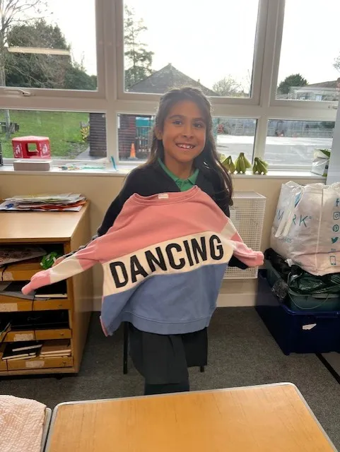 Parliament Sustainable Clothes Swap Autumn 2025 - image 5 Parliament Sustainable Clothes Swap Autumn 2025 - image 5