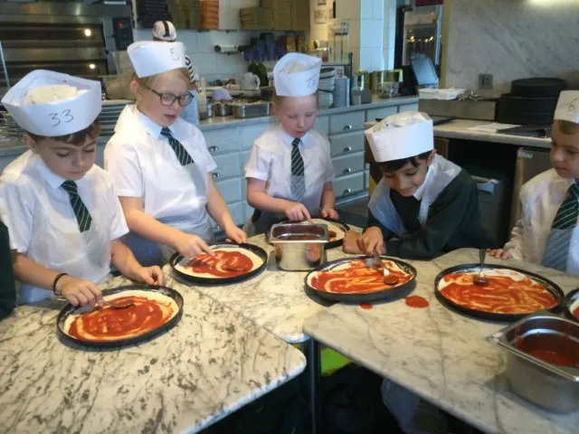 Maple Pizza Express Trip - image 11