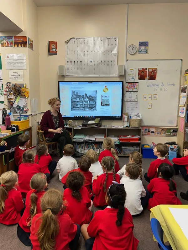 Gallery - created at 2025-11-13 18:33:41 - image 26