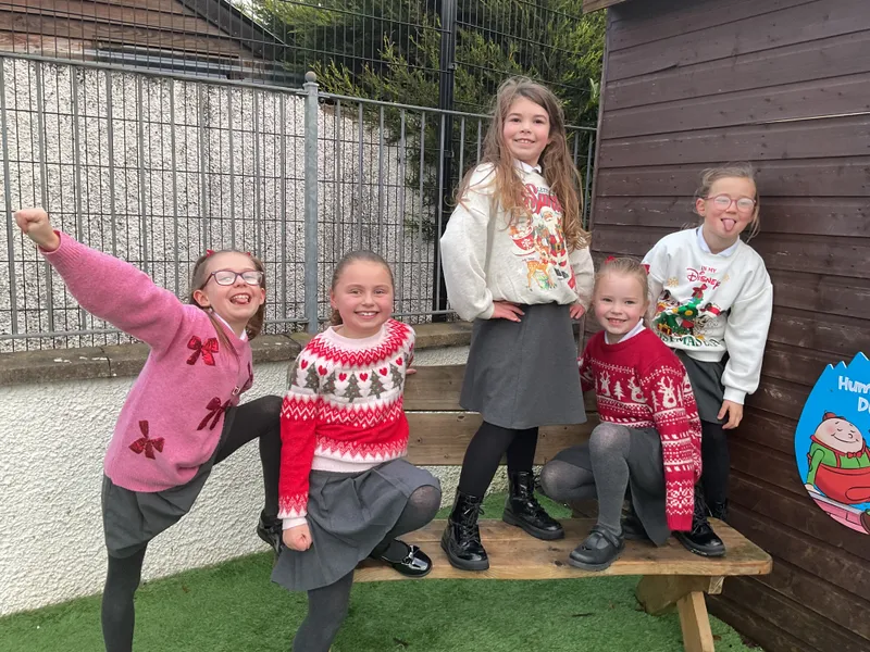 Santa Daily Mile 2025 - image 40 Santa Daily Mile 2025 - image 40