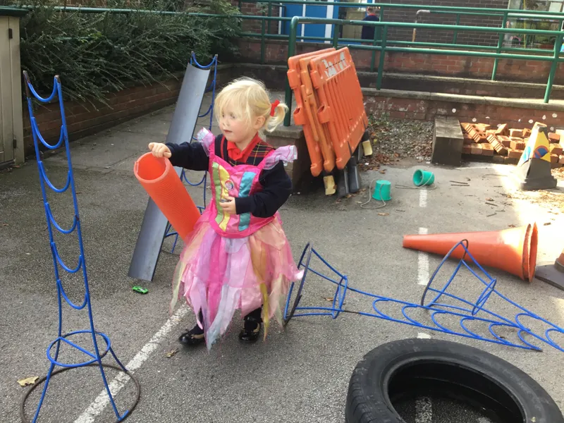 Gallery - created at 2023-05-10 21:39:32 - image 2