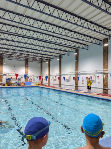 YEAR 4 SWIMMING