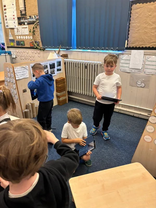 Class 2 Computing pictures - image 7 Class 2 Computing pictures - image 7