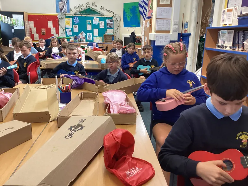 Ospreys have started their ukulele lessons - image 4 Ospreys have started their ukulele lessons - image 4