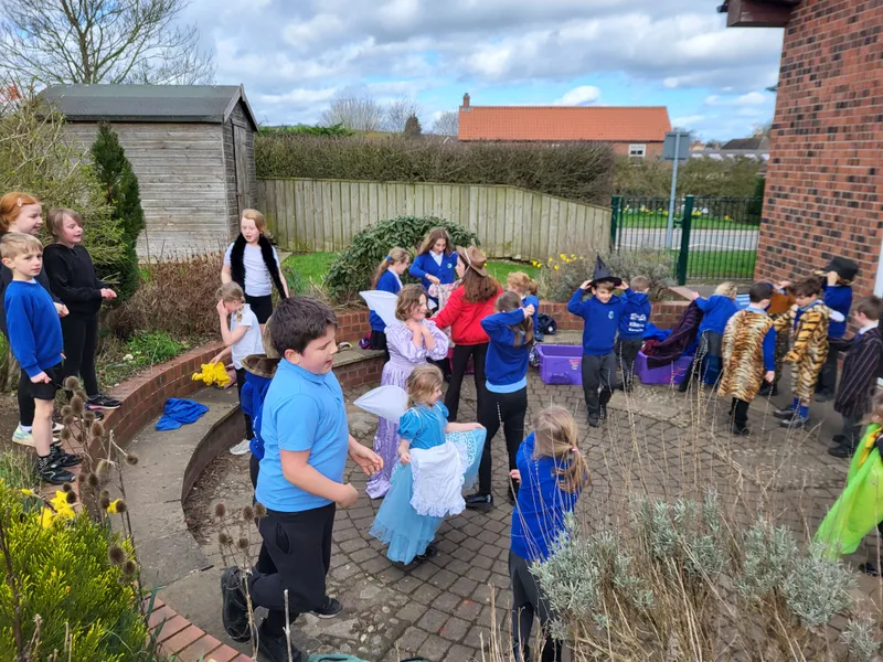 OPAL - image 14 OPAL - image 14