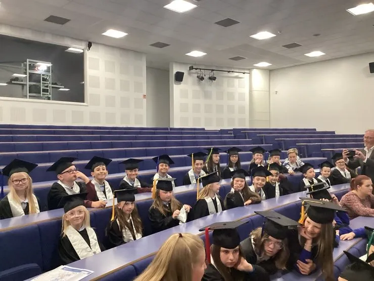 UCLAN Graduation - image 11 UCLAN Graduation - image 11