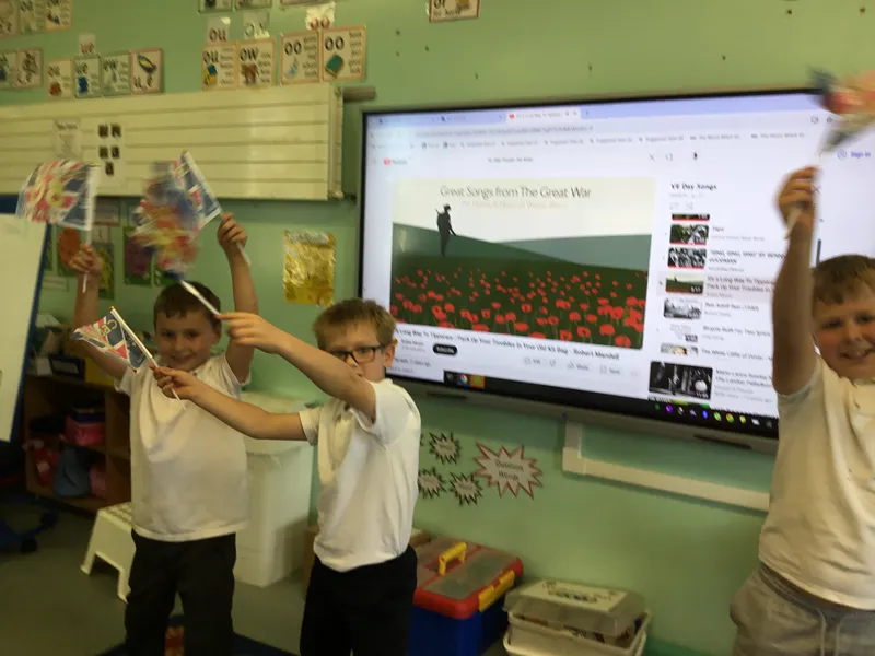 VE Day Celebrations - image 74