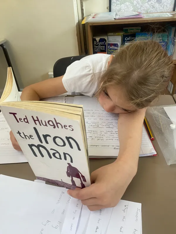 Gallery - created at 2025-05-09 16:36:25 - image 4