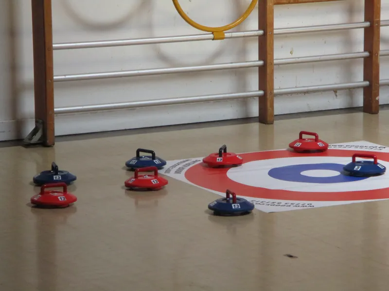 Curling - image 27