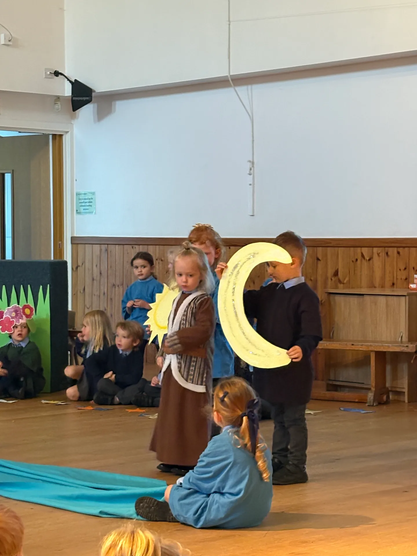 Reception Creation Story Assembly 25 - image 17