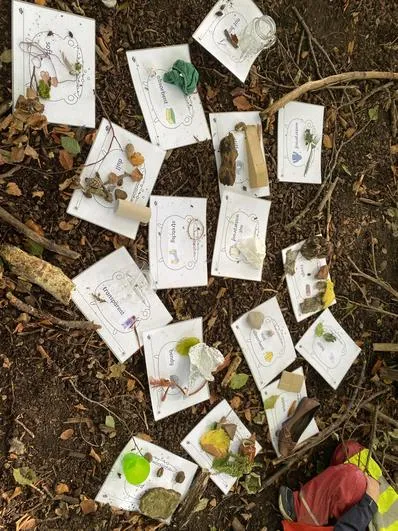 Autumn 2022 - September 14th - Acorns - Magic Corridor (objects and their materials) and Magic Pots (properties of materials) - image 4 Autumn 2022 - September 14th - Acorns - Magic Corridor (objects and their materials) and Magic Pots (properties of materials) - image 4