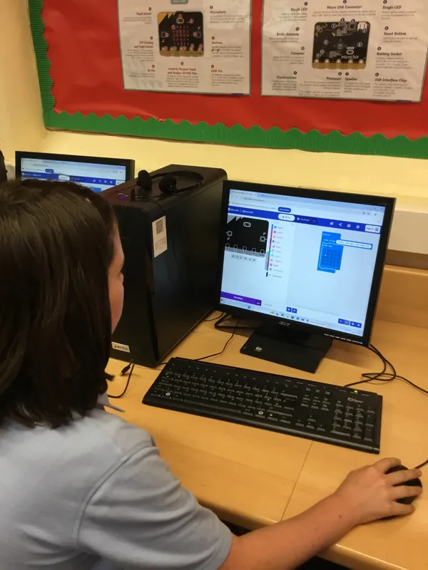 2025 October Class 4 computing - image 4 2025 October Class 4 computing - image 4