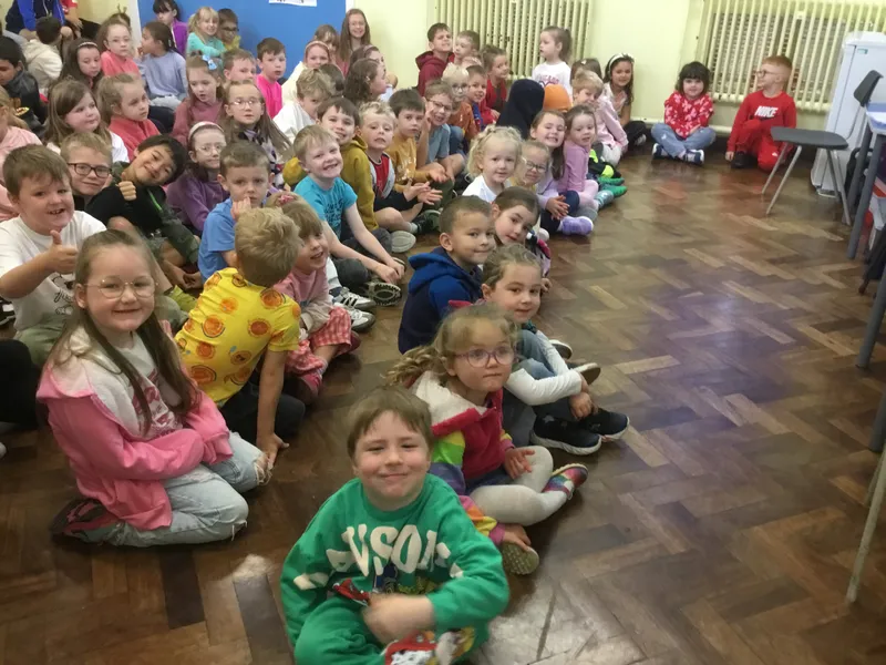 Ditch the Dark Day - image 11 Ditch the Dark Day - image 11