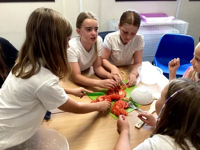 GWR Cooking lesson - image 4 GWR Cooking lesson - image 4