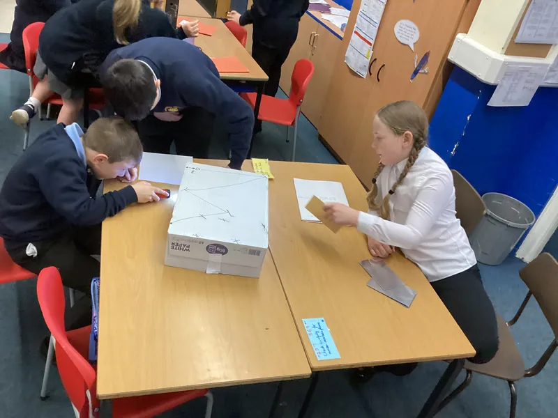 Ospreys were challenged to make a torch light shine into a box and come back out of the same side in a different place using mirrors - image 8 Ospreys were challenged to make a torch light shine into a box and come back out of the same side in a different place using mirrors - image 8