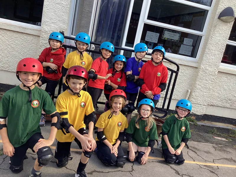 Willow Class: Gloucester Rugby - image 9 Willow Class: Gloucester Rugby - image 9
