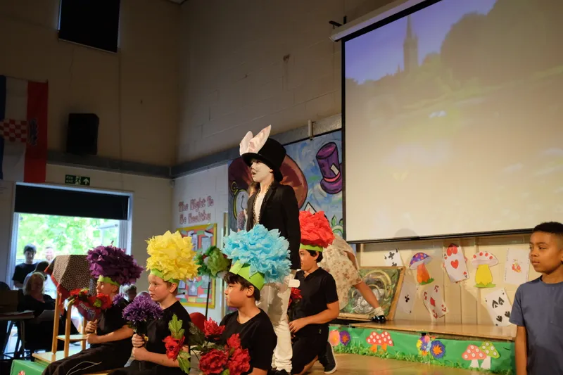 Gallery - image 12