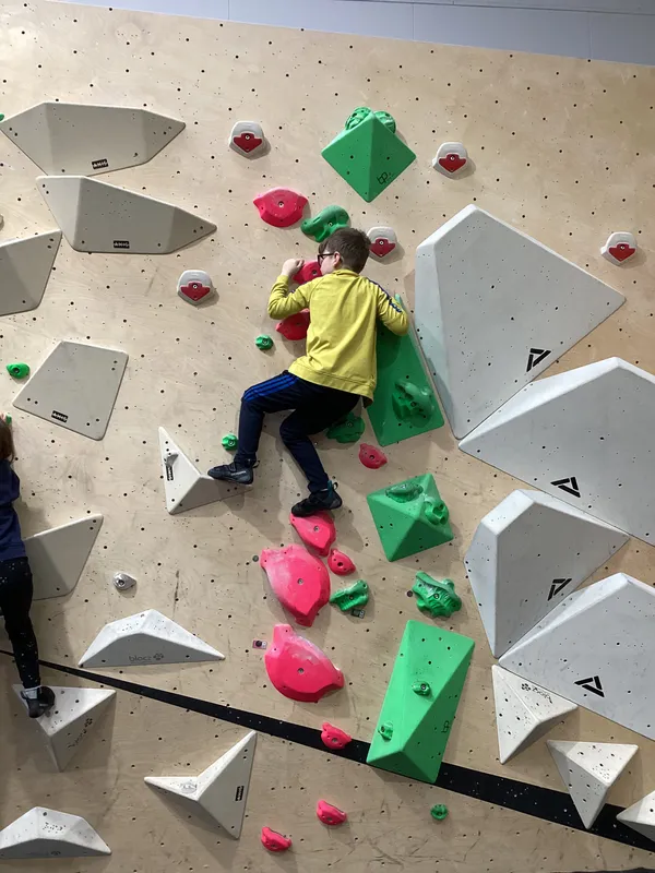 Year 4 climbing trip - image 2