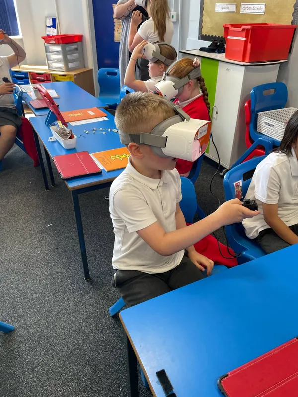 Gallery - created at 2025-05-18 08:27:35 - image 5