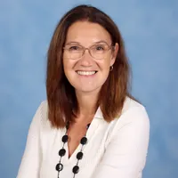 Mrs Sasha Owen